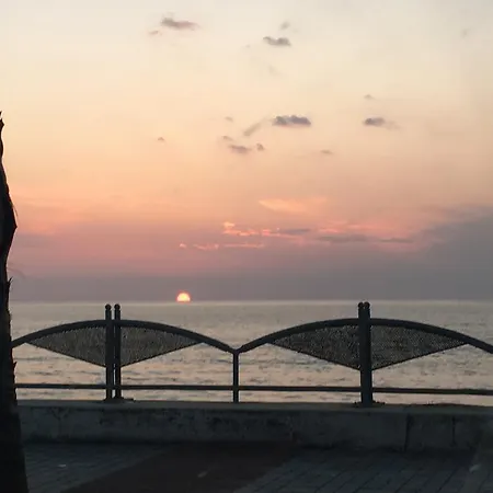 Oda ve Kahvaltı Spegni La Luce