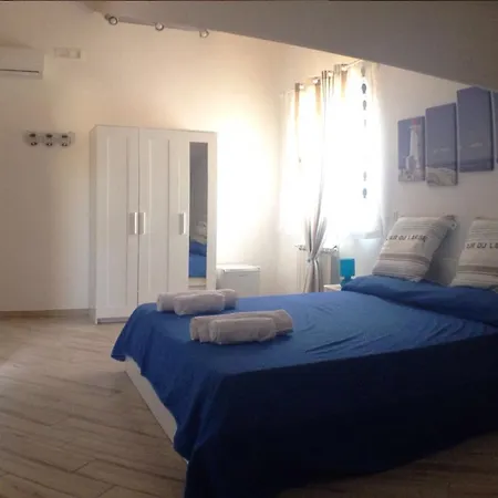 Oda ve Kahvaltı Spegni La Luce Agropoli