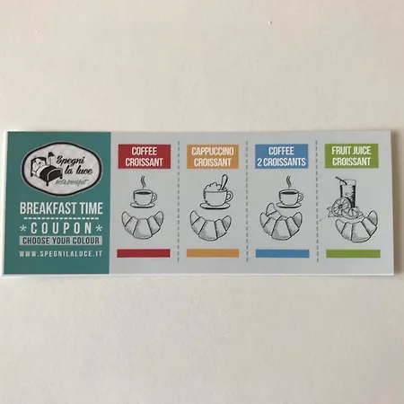 Spegni La Luce Oda ve Kahvaltı 4*